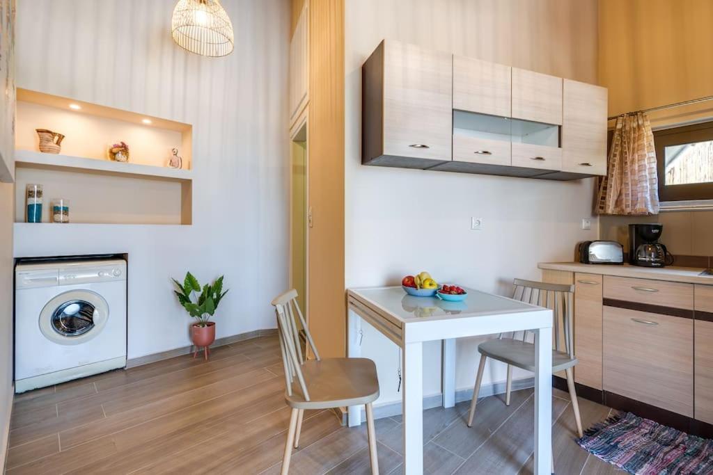 Semesterbostad Rena's Rustic Retreat *
